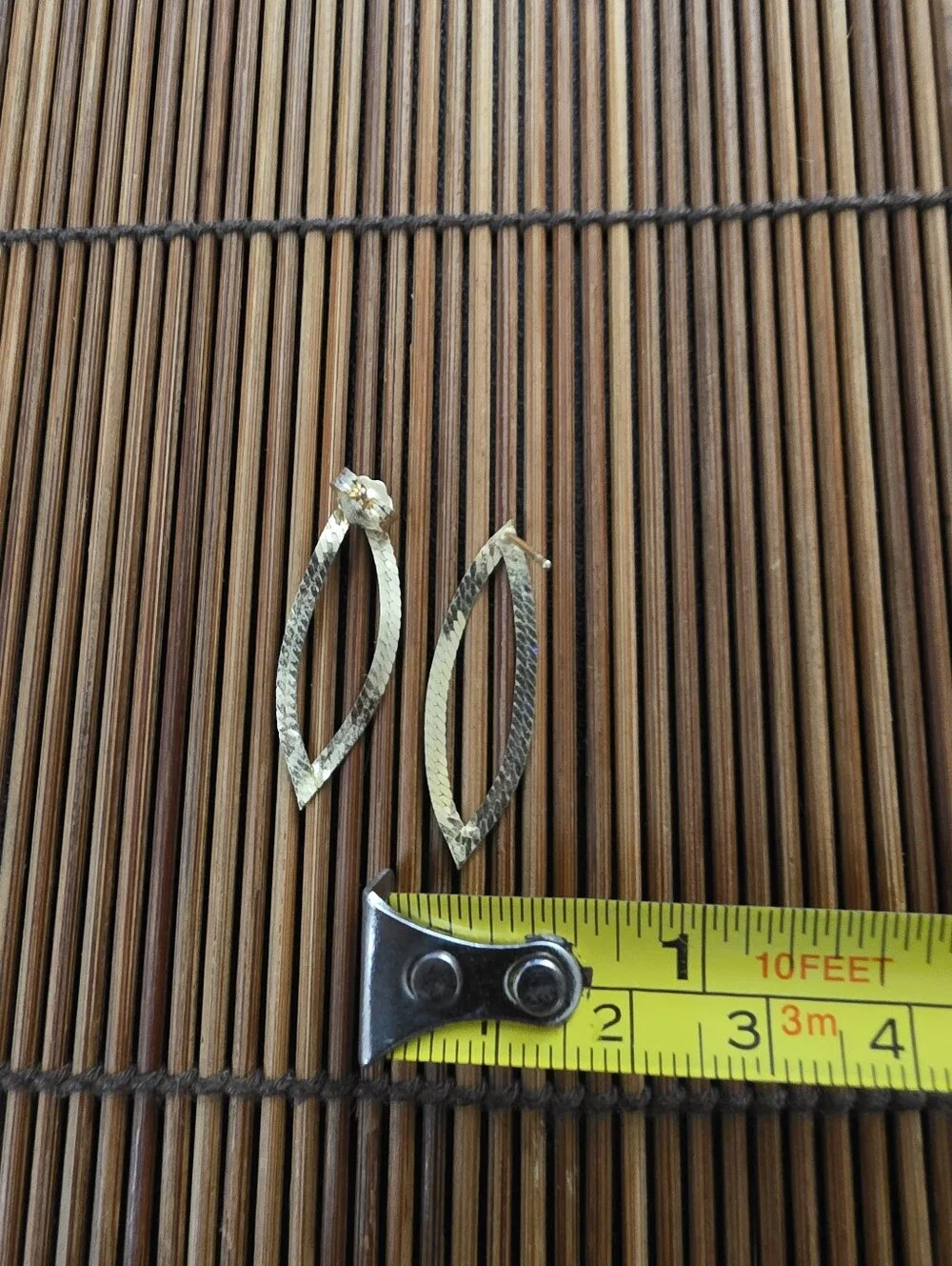 14k Herringbone Yellow Gold Dangle Earrings (Vintage)